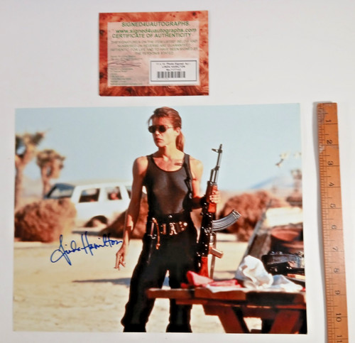 Linda hamilton signed 11x14 - linda,