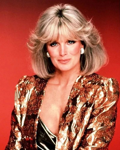 Linda evans blonde glossy - linda, 8x10