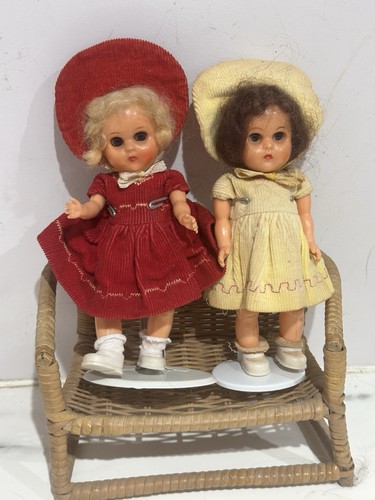 Dolls 1960s two linda - ,